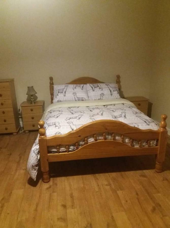 Castletownmoor Clinic & Permaculture Farm Hotel Kells  Buitenkant foto